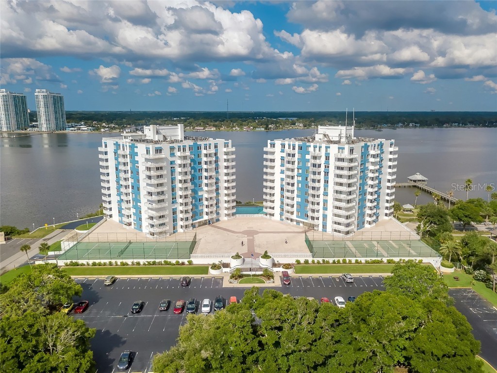 935 N Halifax Avenue #106 Daytona Beach FL 32118 V4946182 image50