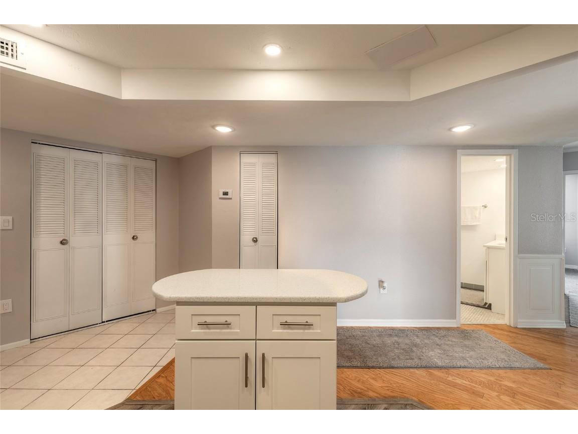 935 N Halifax Avenue #106 Daytona Beach FL 32118 V4946182 image6