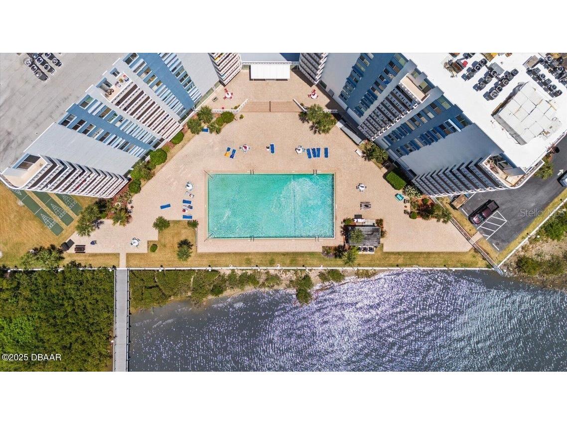 935 N Halifax Avenue #1106 Daytona Beach FL 32118 V4949113 image41