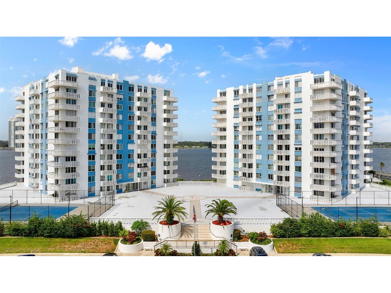 935 N Halifax Avenue #1108 Daytona Beach FL 32118 V4934614 image1