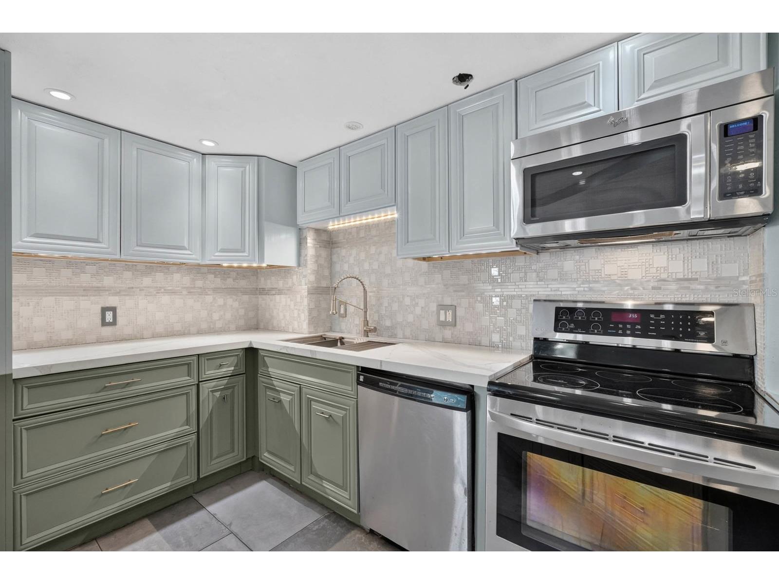 935 N Halifax Avenue #406 Daytona Beach FL 32118 FC319671 image11