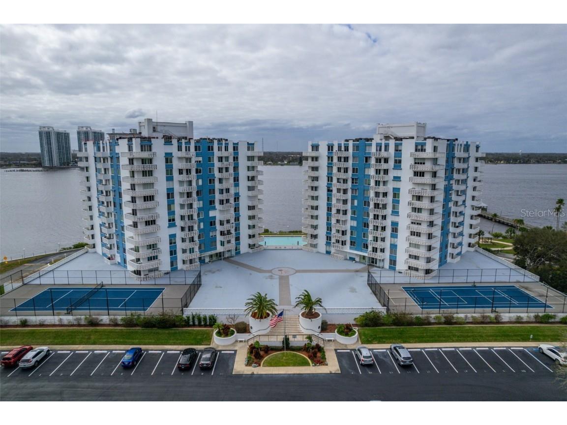 935 N Halifax Avenue #904 Daytona Beach FL 32118 V4944998 image1