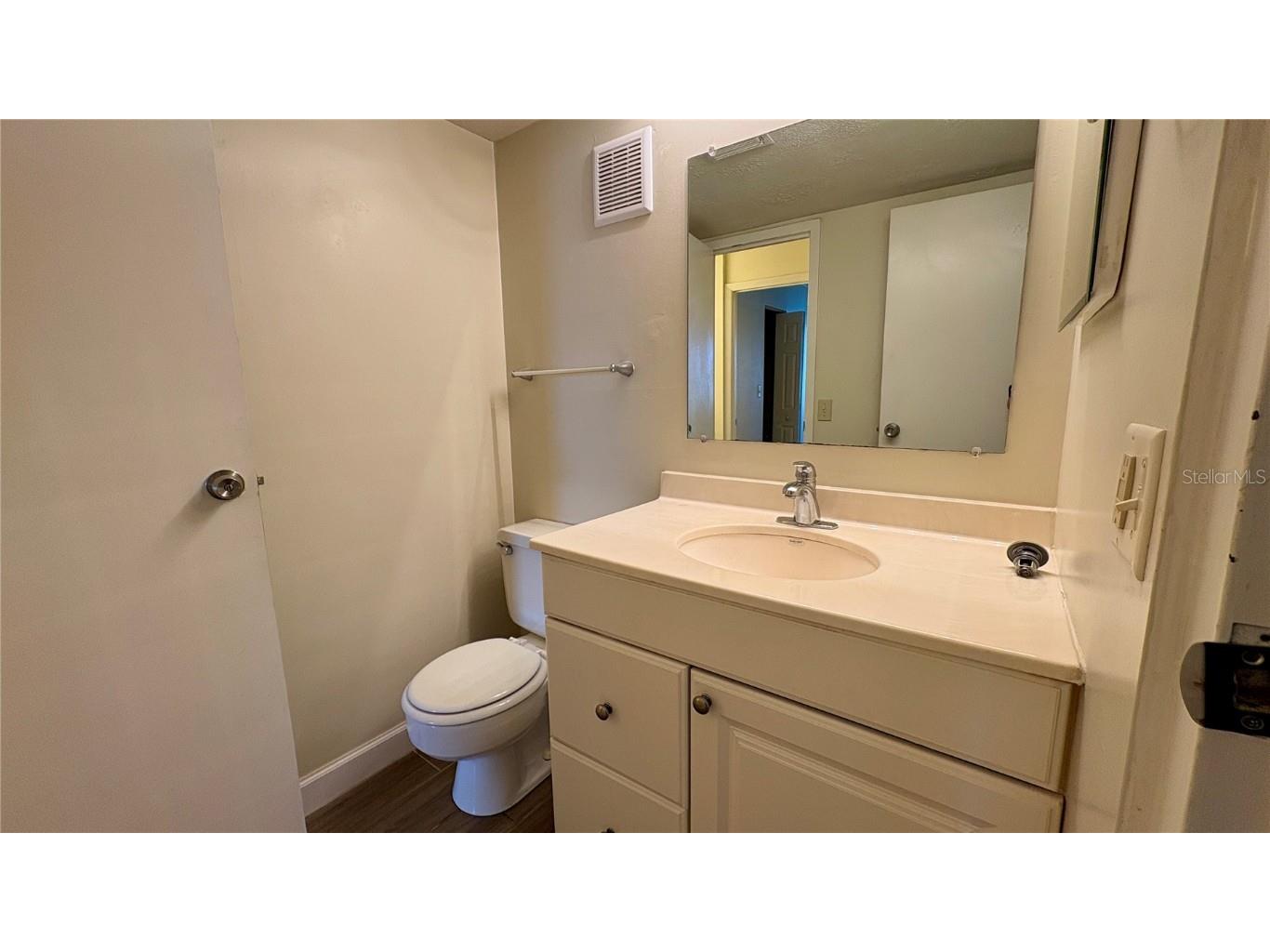 935 N Halifax Avenue #904 Daytona Beach FL 32118 V4944998 image18