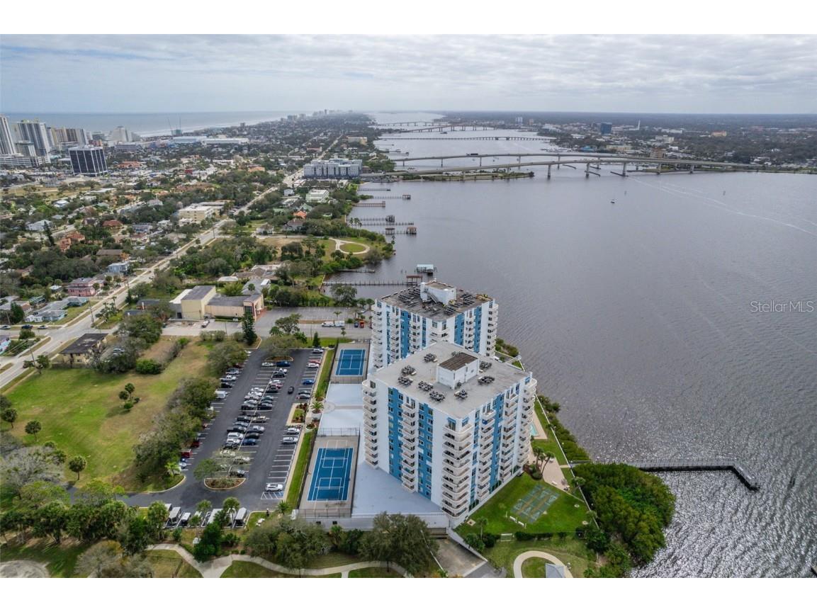 935 N Halifax Avenue #904 Daytona Beach FL 32118 V4944998 image30