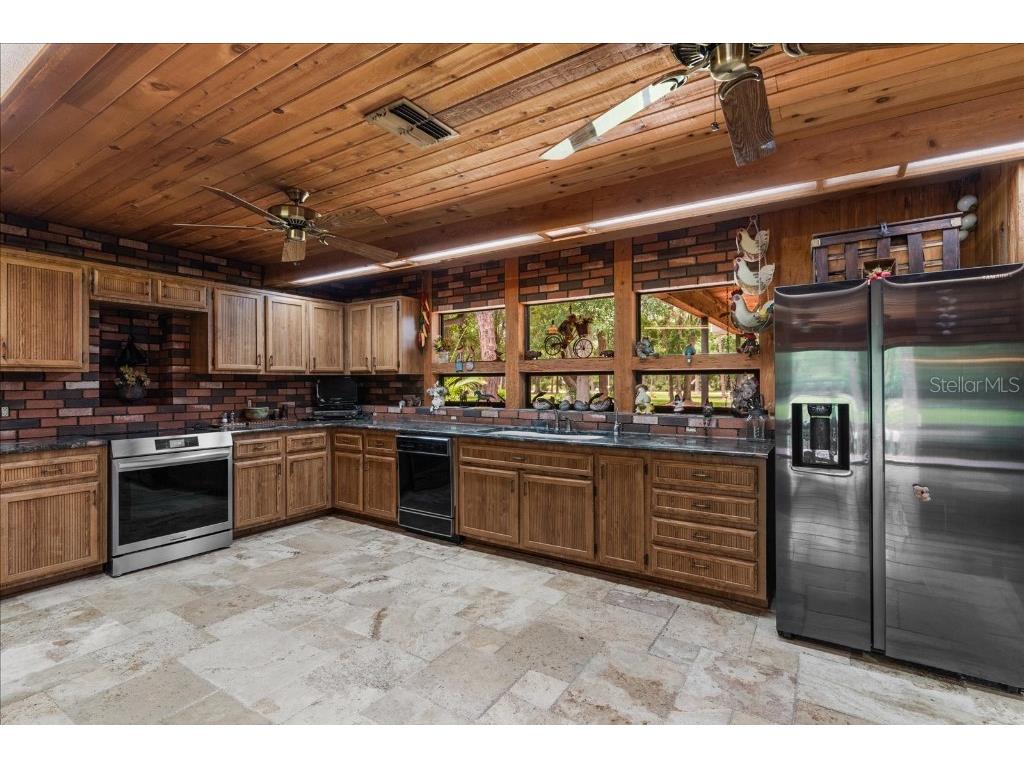 935 Ranch Road Tarpon Springs FL 34688 TB8403410 image17