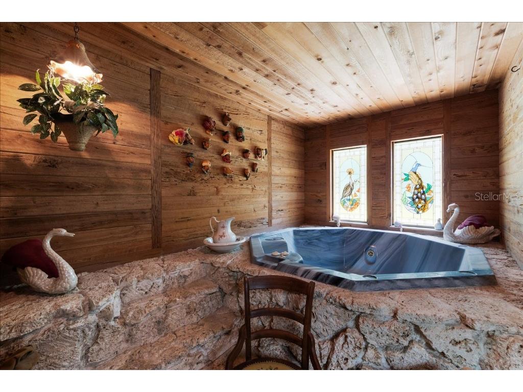 935 Ranch Road Tarpon Springs FL 34688 TB8403410 image24