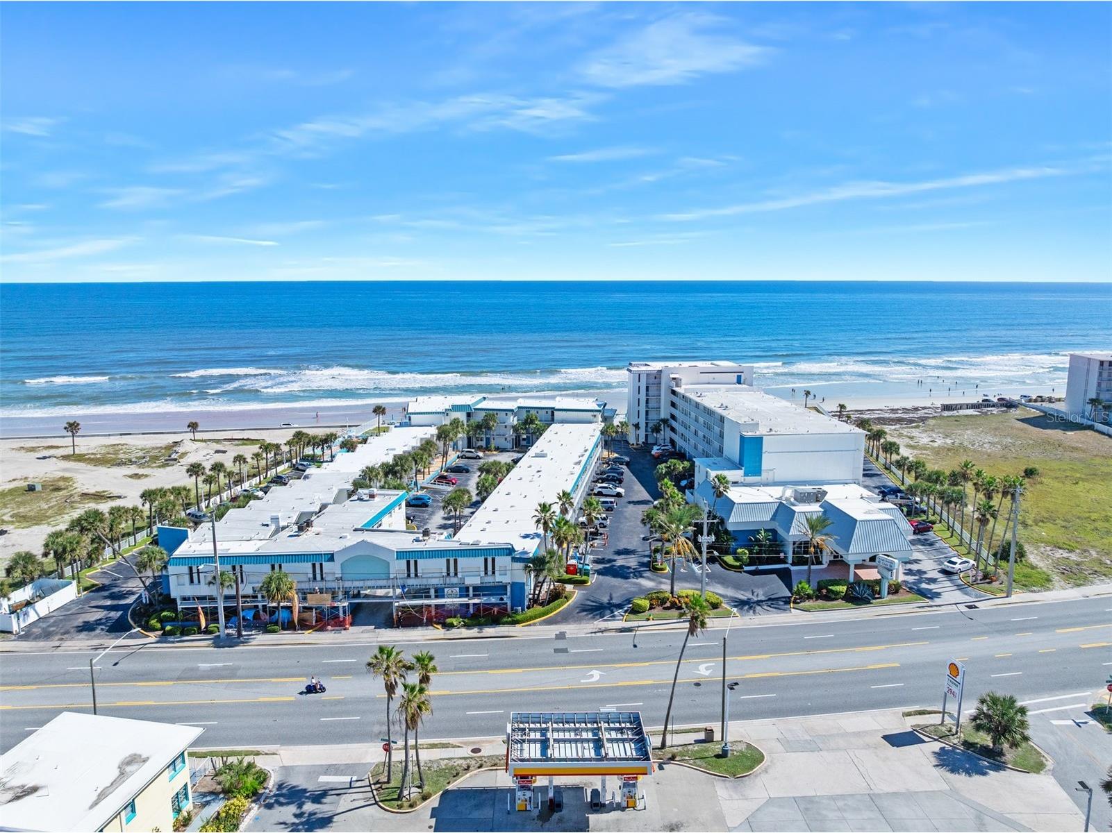 935 S Atlantic Avenue #111 Daytona Beach FL 32118 - ATLANTIC OCEAN V4948151 image1