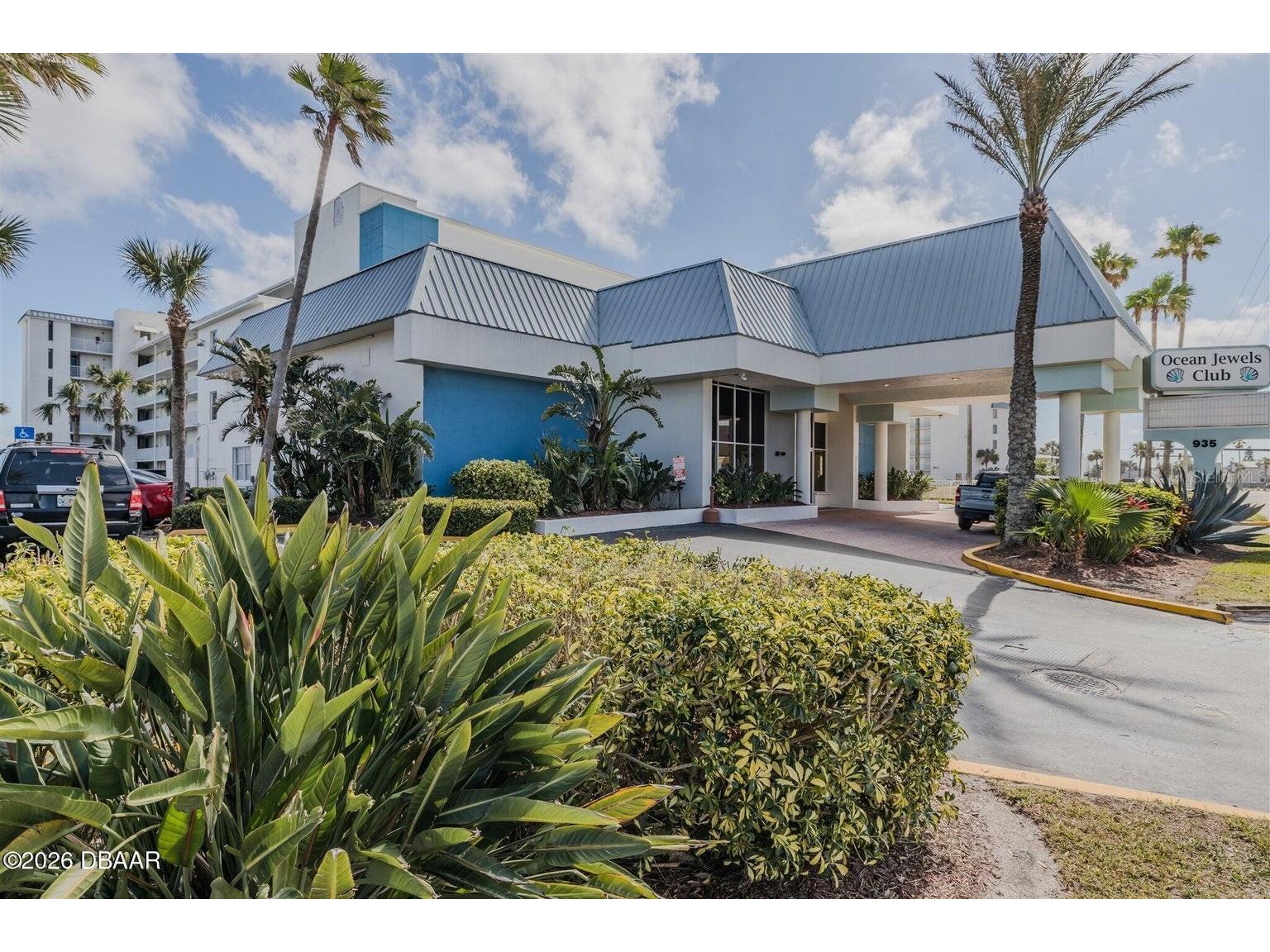935 S Atlantic Avenue #203 Daytona Beach FL 32118 V4949146 image1