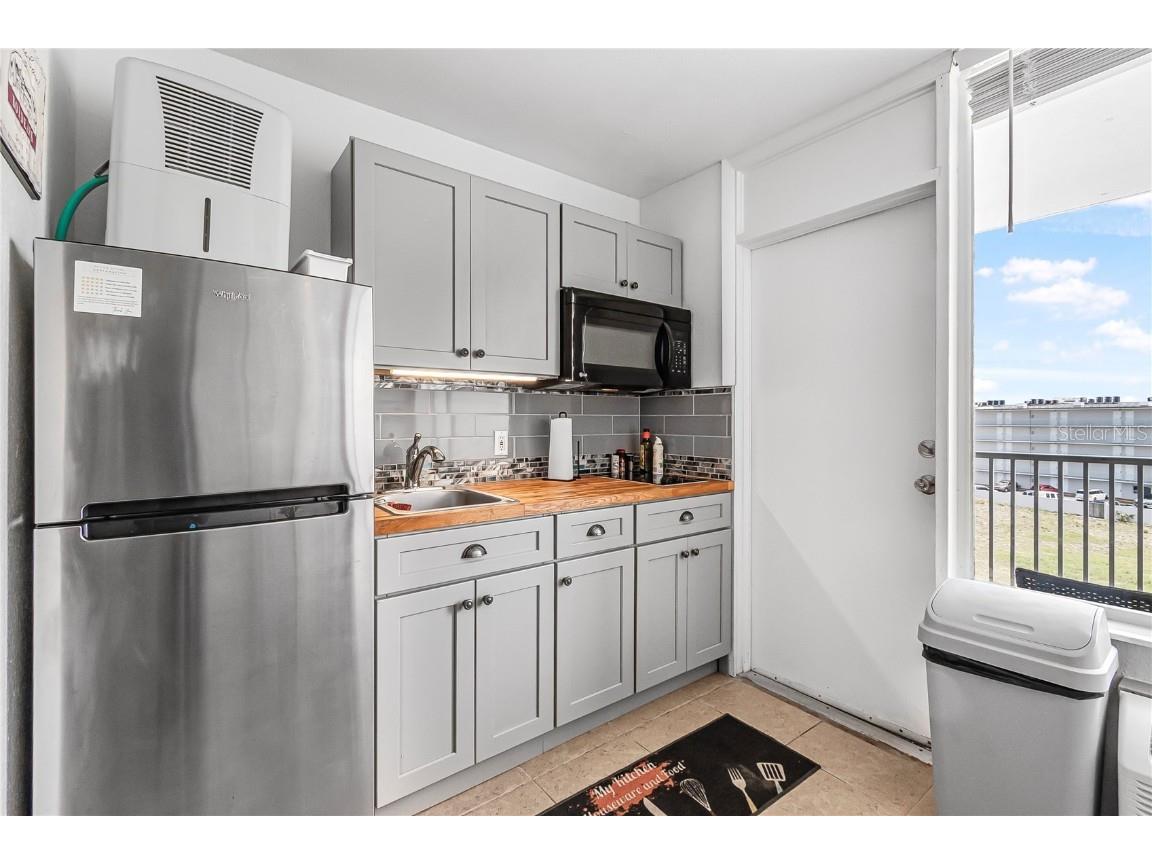 935 S Atlantic Avenue #505 Daytona Beach FL 32118 - ATLANTIC OCEAN V4942944 image9