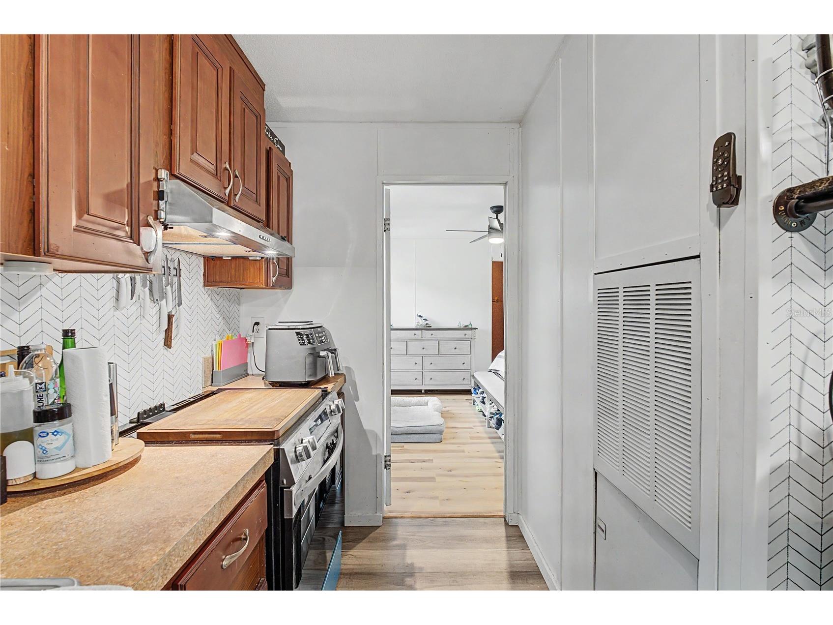 935 S Crystal Grove Point Homosassa FL 34448 OM727909 image6