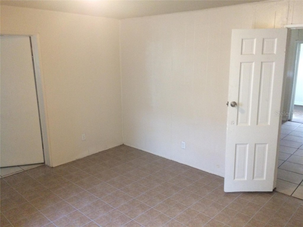 935 S Dr. Martin Luther King Jr. Boulevard Daytona Beach FL 32114 O6363571 image3