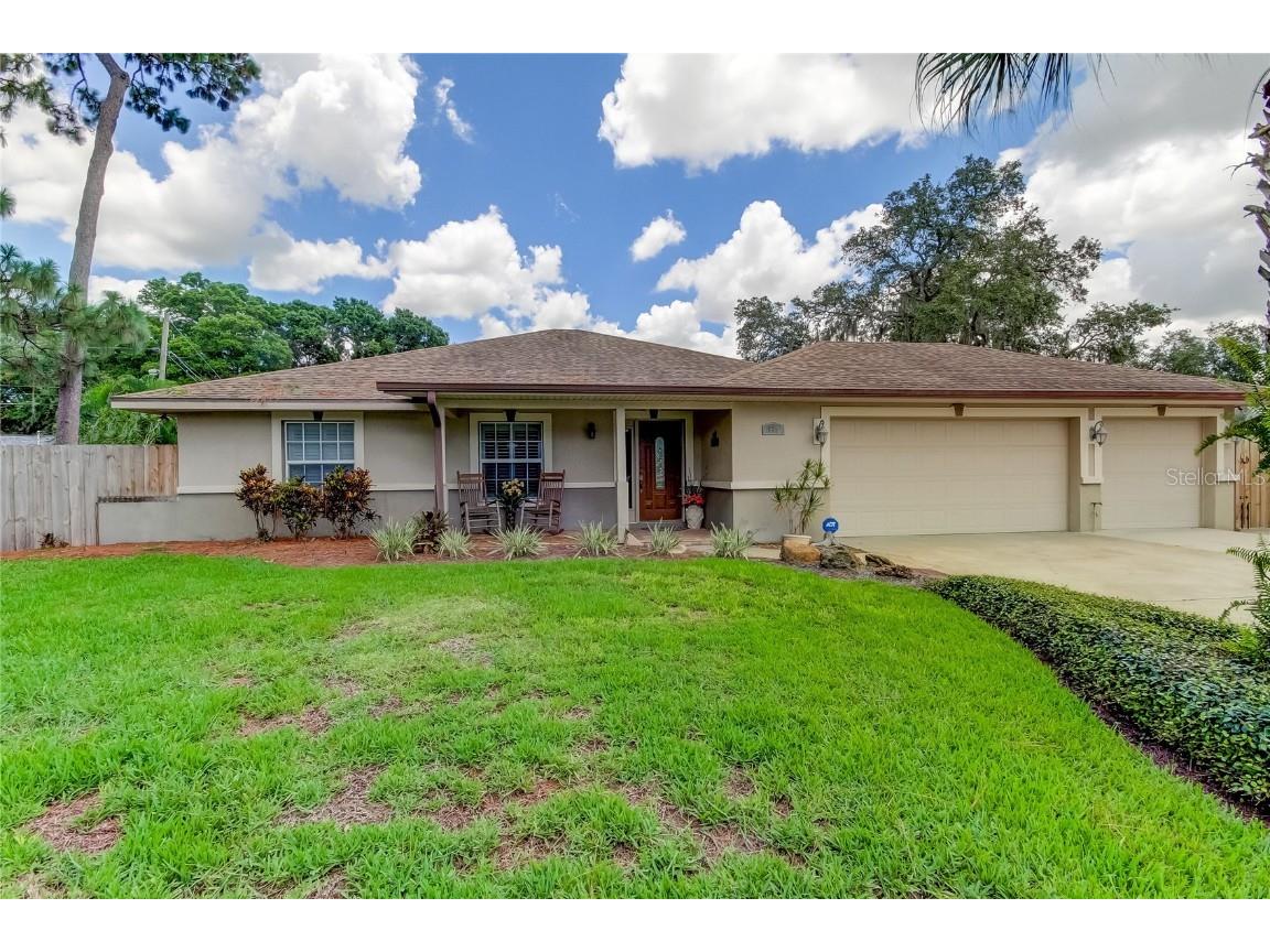 935 Stephen Foster Drive Largo FL 33771 T3538433 image1