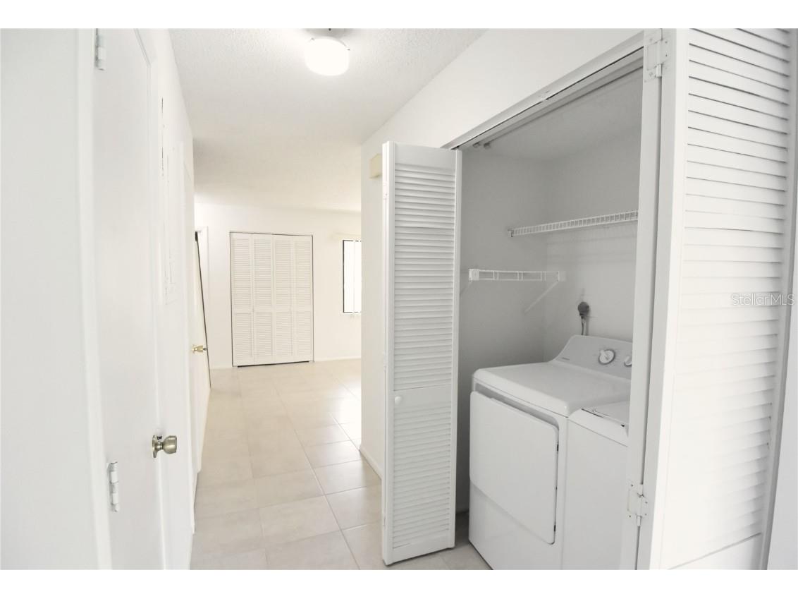 935 Sunridge Way #B4 Sarasota FL 34234 A4669585 image12