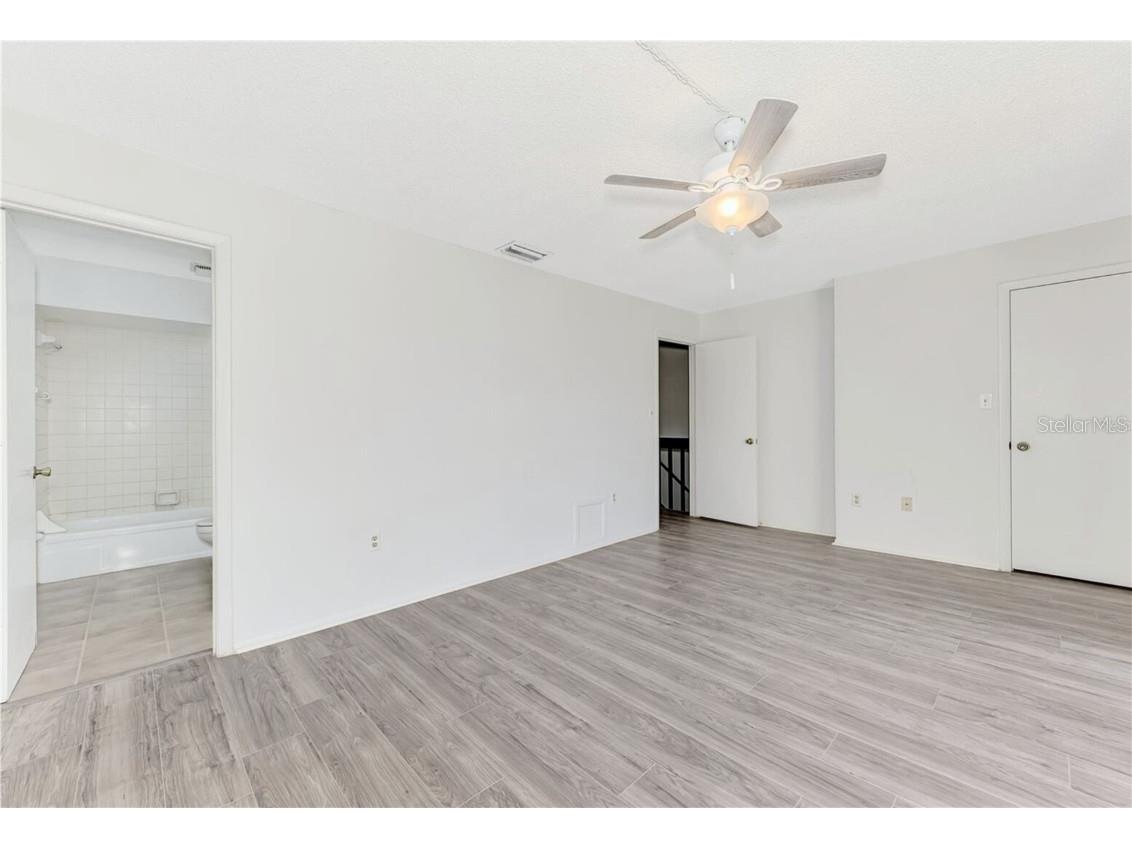 935 Sunridge Way #B4 Sarasota FL 34234 A4669585 image18