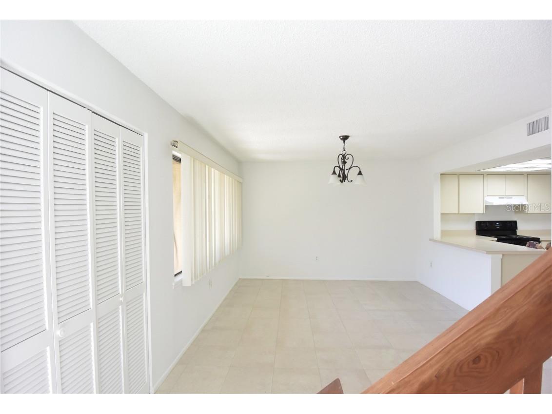 935 Sunridge Way #B4 Sarasota FL 34234 A4669585 image2