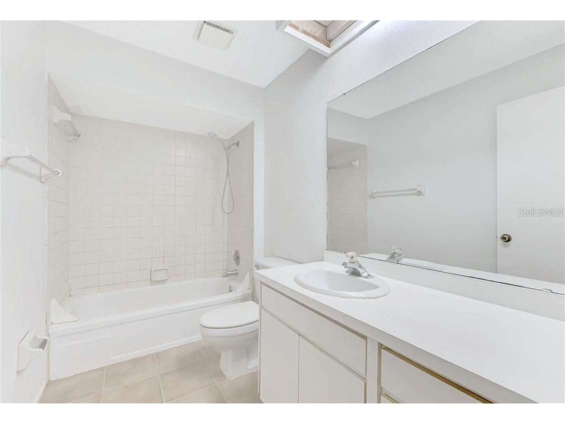 935 Sunridge Way #B4 Sarasota FL 34234 A4669585 image21