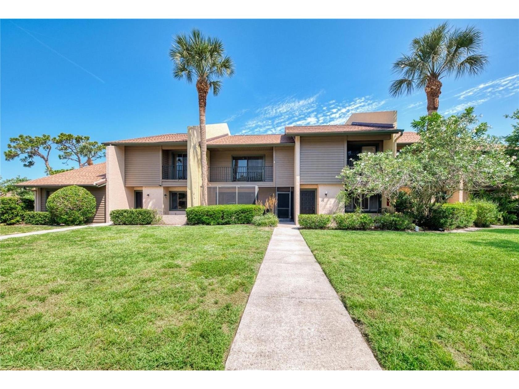 935 Sunridge Way #B4 Sarasota FL 34234 A4690012 image1