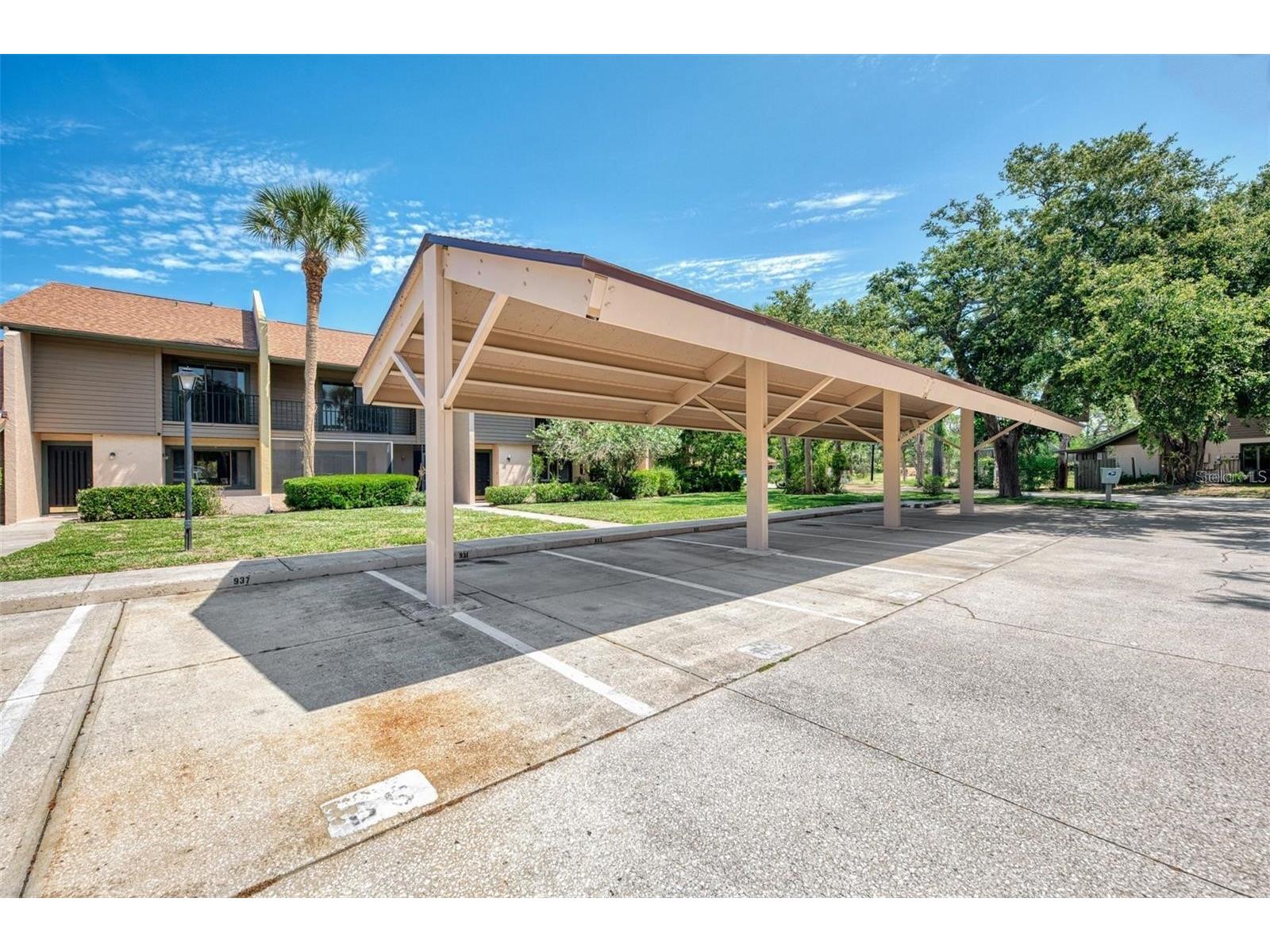935 Sunridge Way #B4 Sarasota FL 34234 A4690012 image45