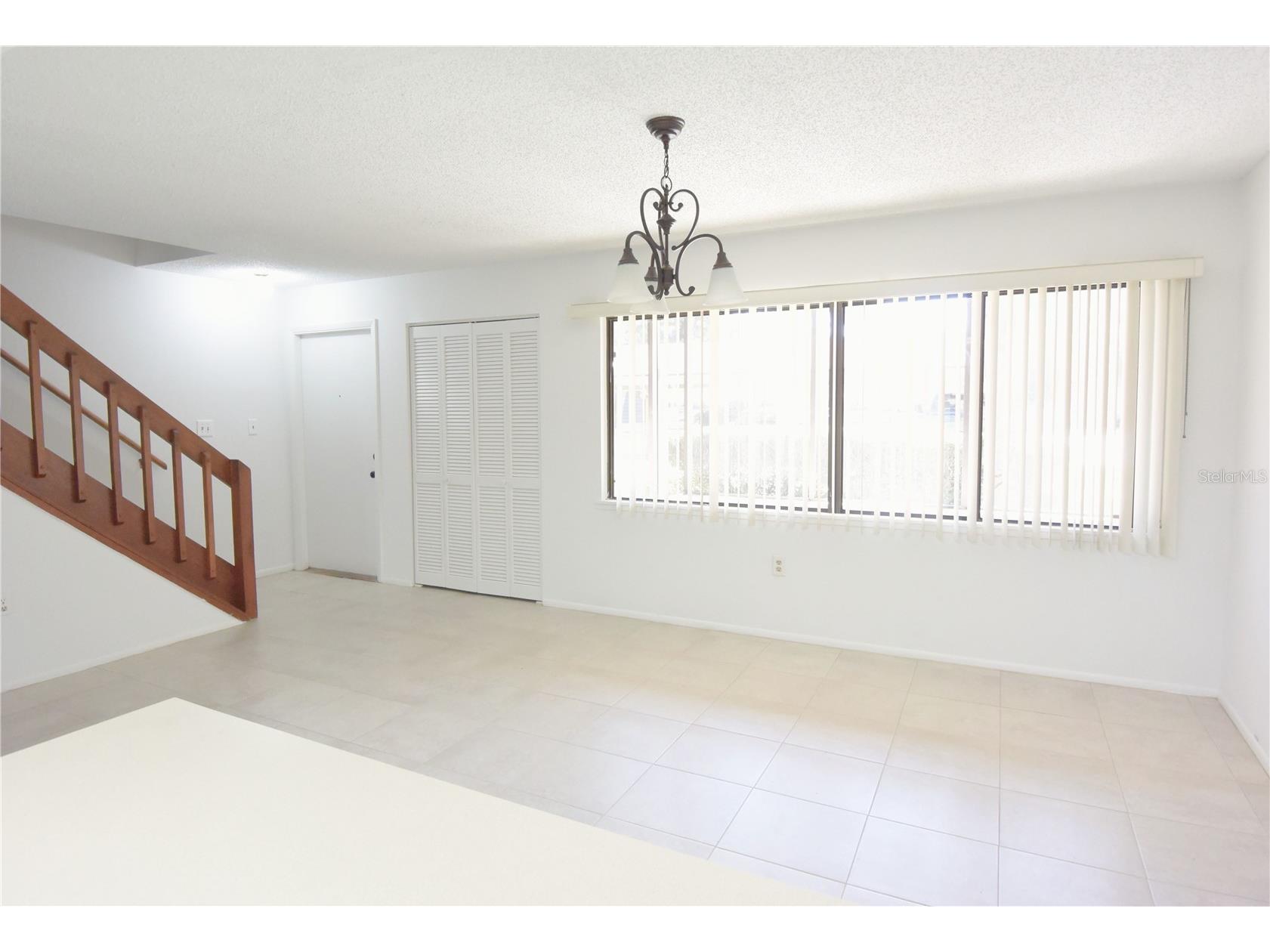935 Sunridge Way #B4 Sarasota FL 34234 A4690012 image5