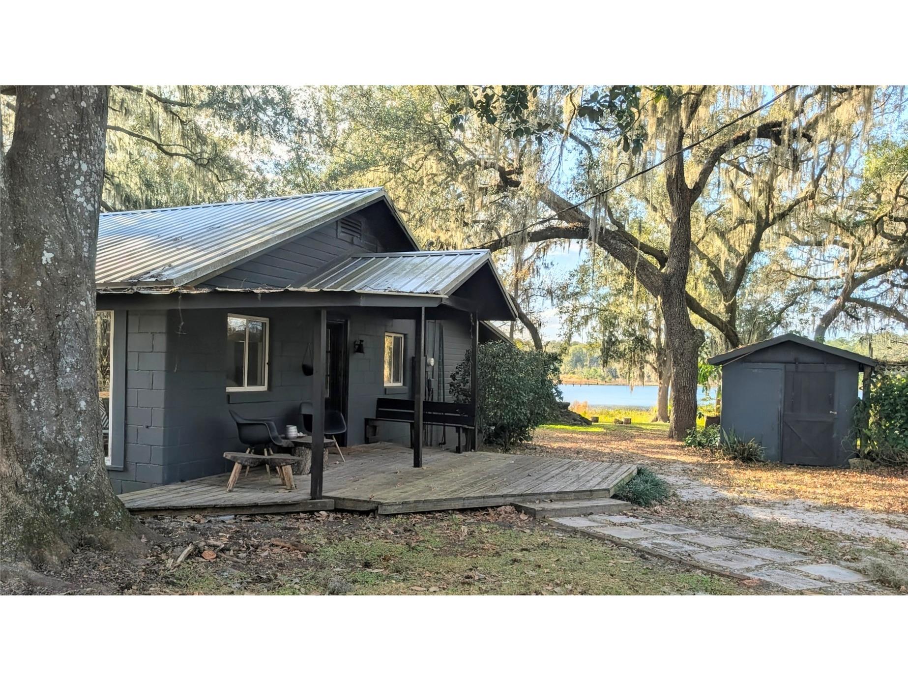 9350 SE 170th Avenue Road Ocklawaha FL 32179 - Spring Fed OM715573 image1