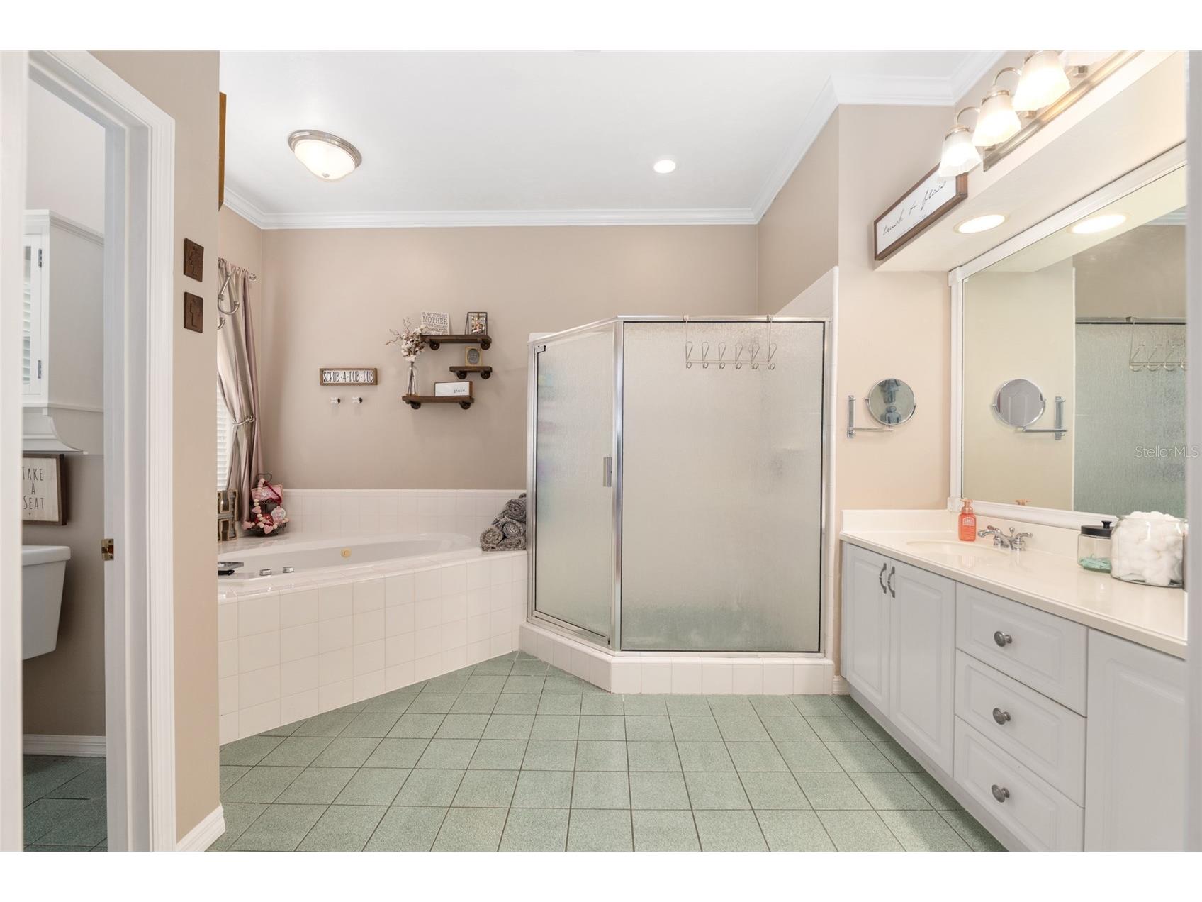 9350 SW 46th Place Gainesville FL 32608 GC537726 image36