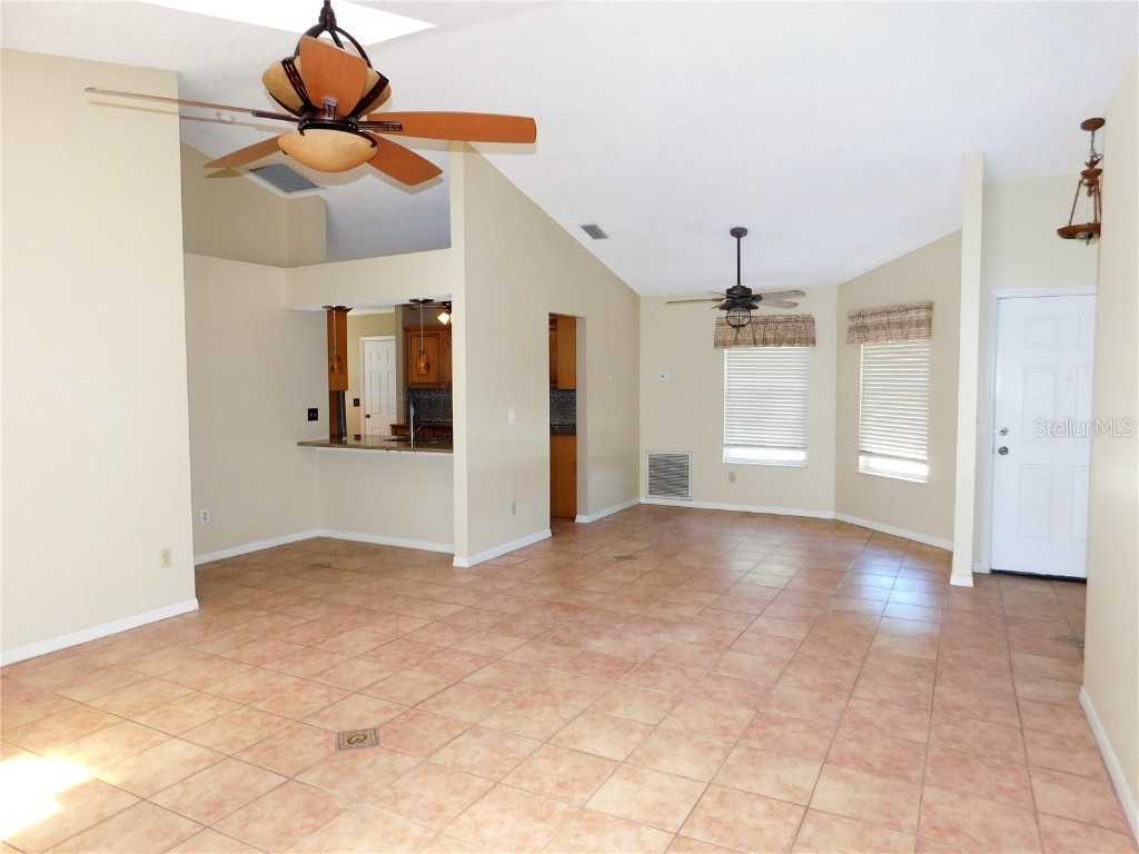 9353 Via Segovia New Port Richey FL 34655 TB8450917 image3