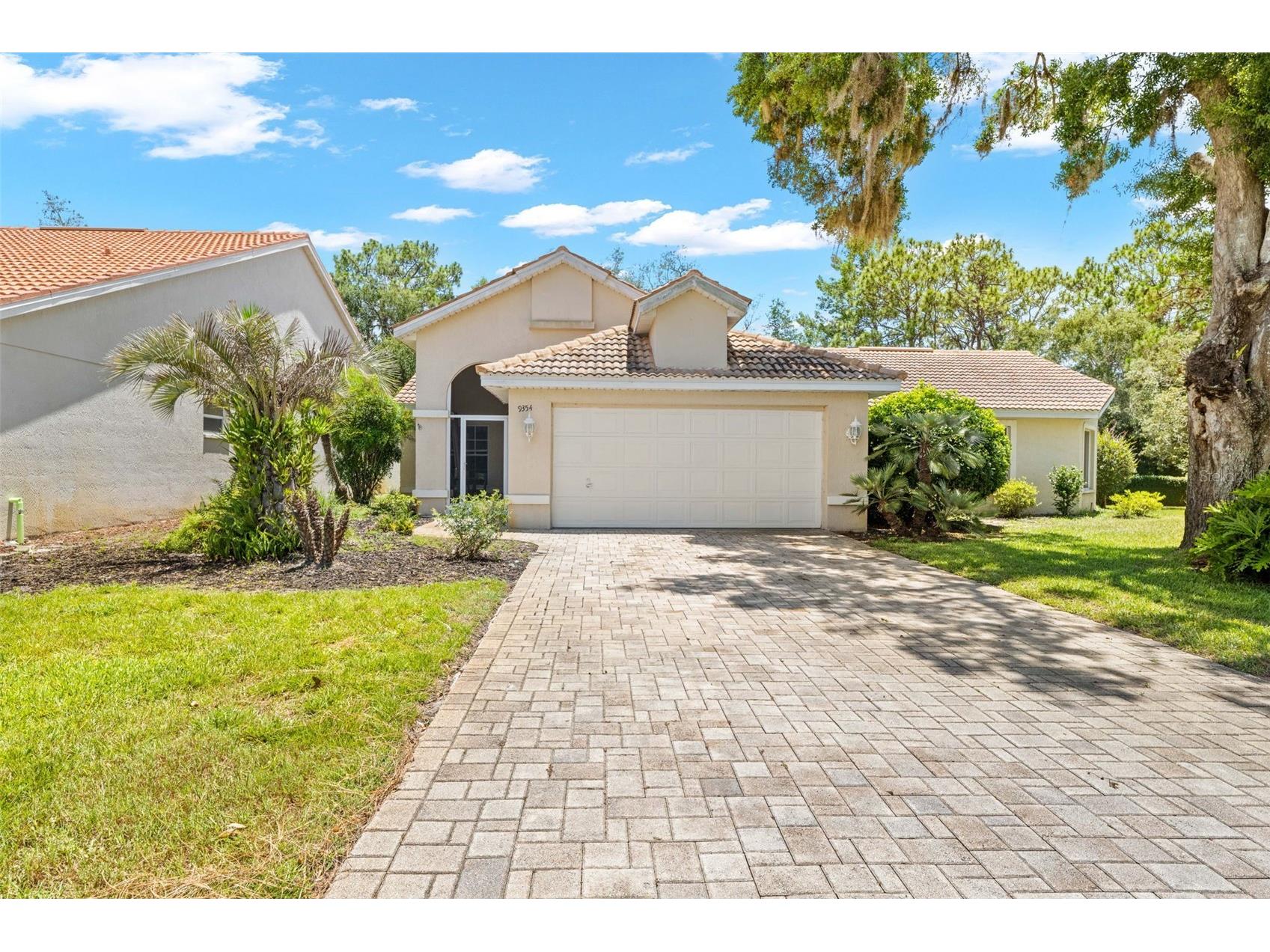 9354 Mississippi Run Weeki Wachee FL 34613 TB8519467 image1