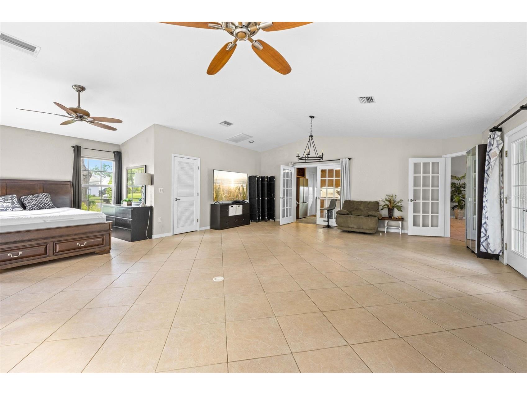 9354 Mississippi Run Weeki Wachee FL 34613 TB8519467 image30