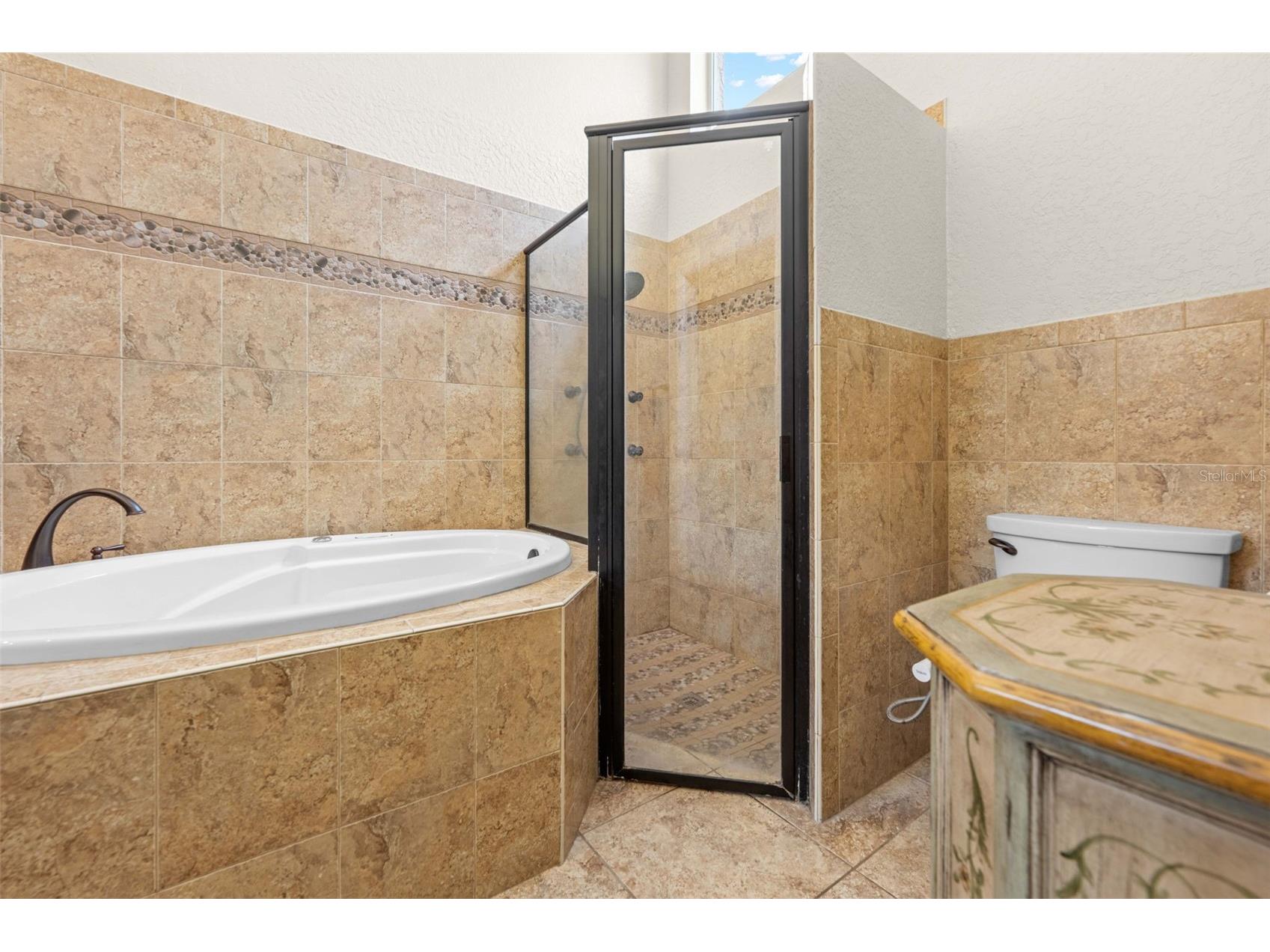 9354 Mississippi Run Weeki Wachee FL 34613 TB8519467 image40