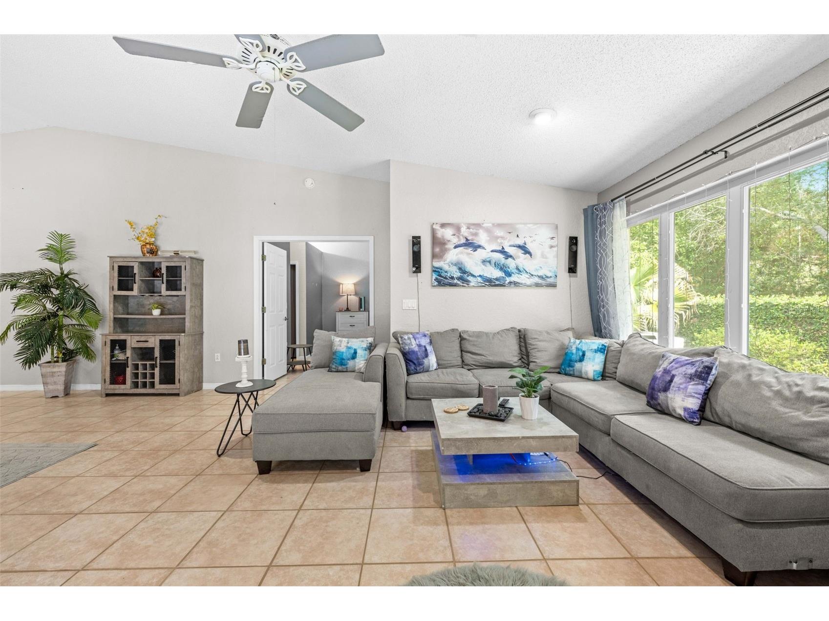 9354 Mississippi Run Weeki Wachee FL 34613 TB8519467 image6