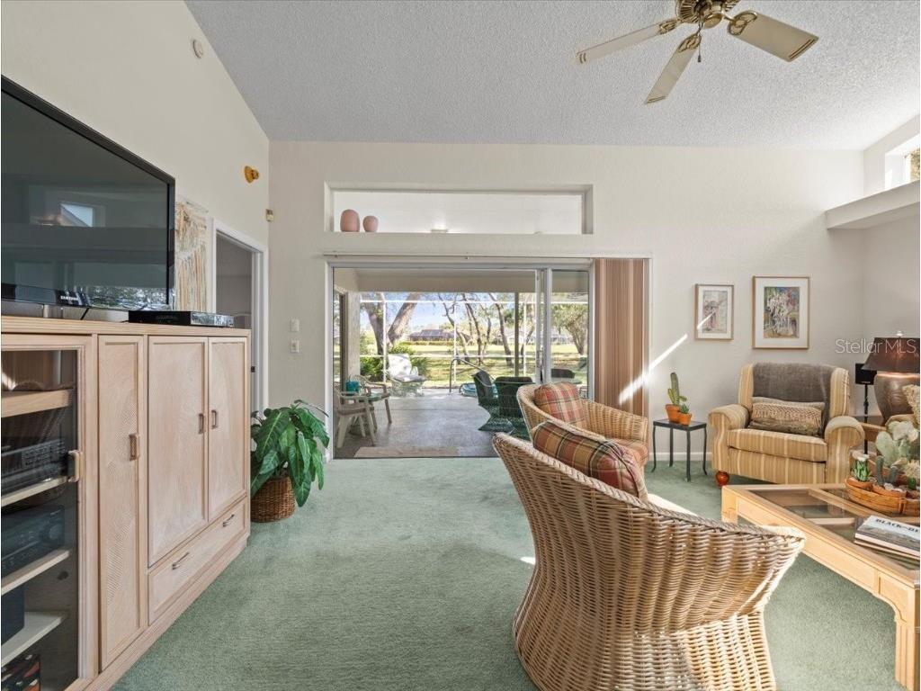 9355 French Quarters Circle Weeki Wachee FL 34613 W7874959 image12