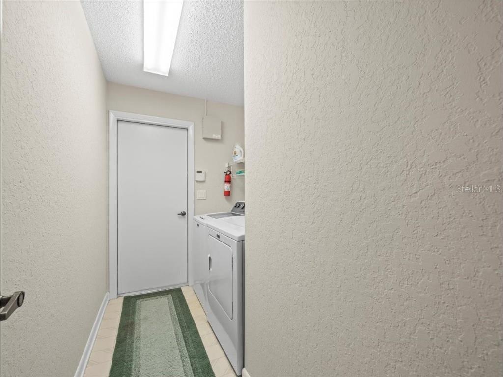 9355 French Quarters Circle Weeki Wachee FL 34613 W7874959 image40