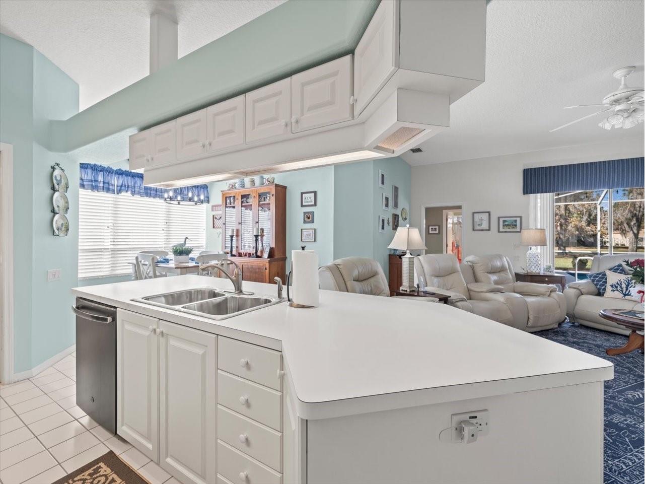 9355 Merriweather Drive Weeki Wachee FL 34613 W7887153 image18