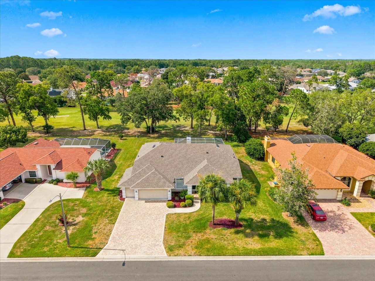 9355 Merriweather Drive Weeki Wachee FL 34613 W7887153 image2