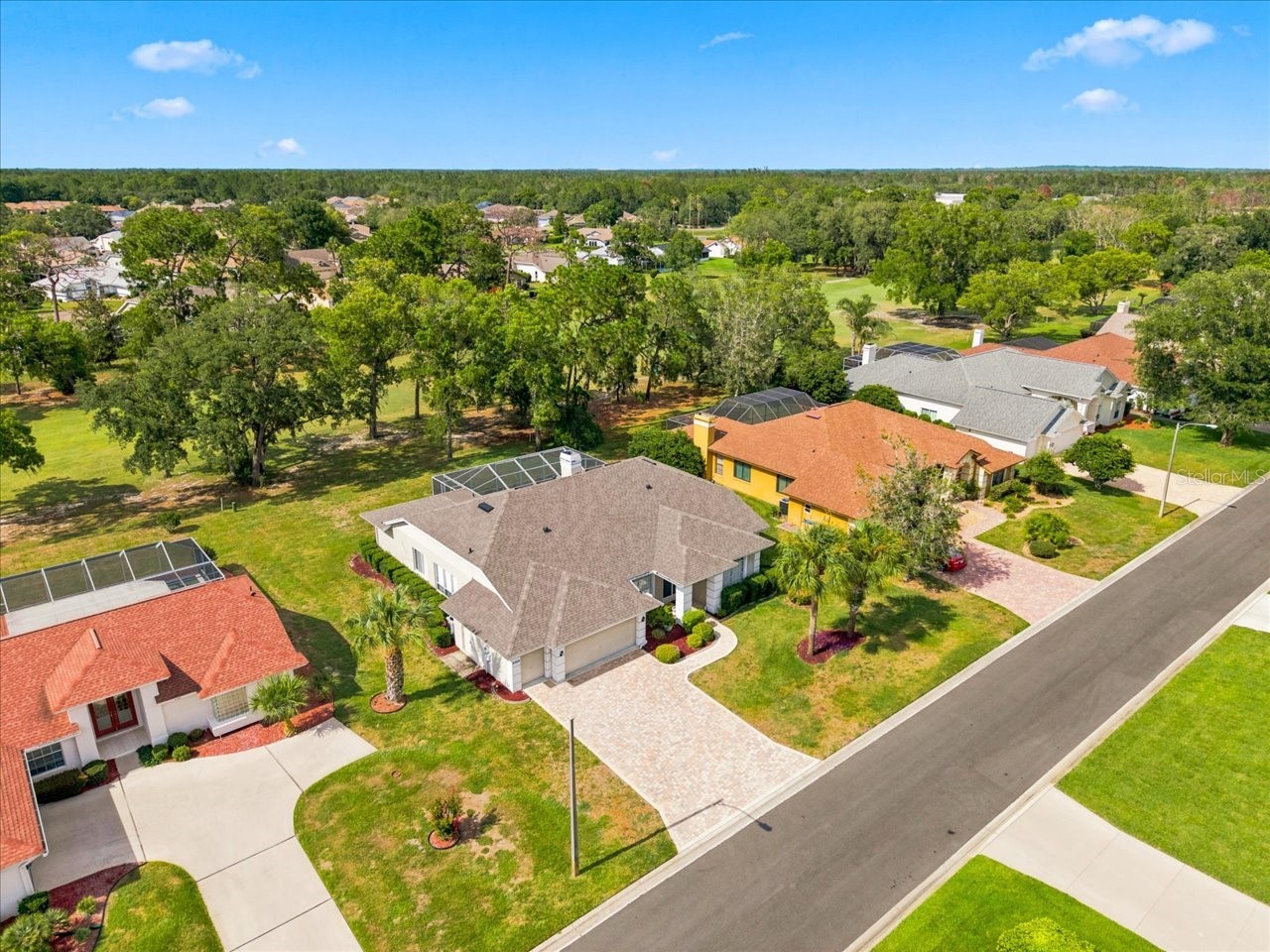 9355 Merriweather Drive Weeki Wachee FL 34613 W7887153 image3