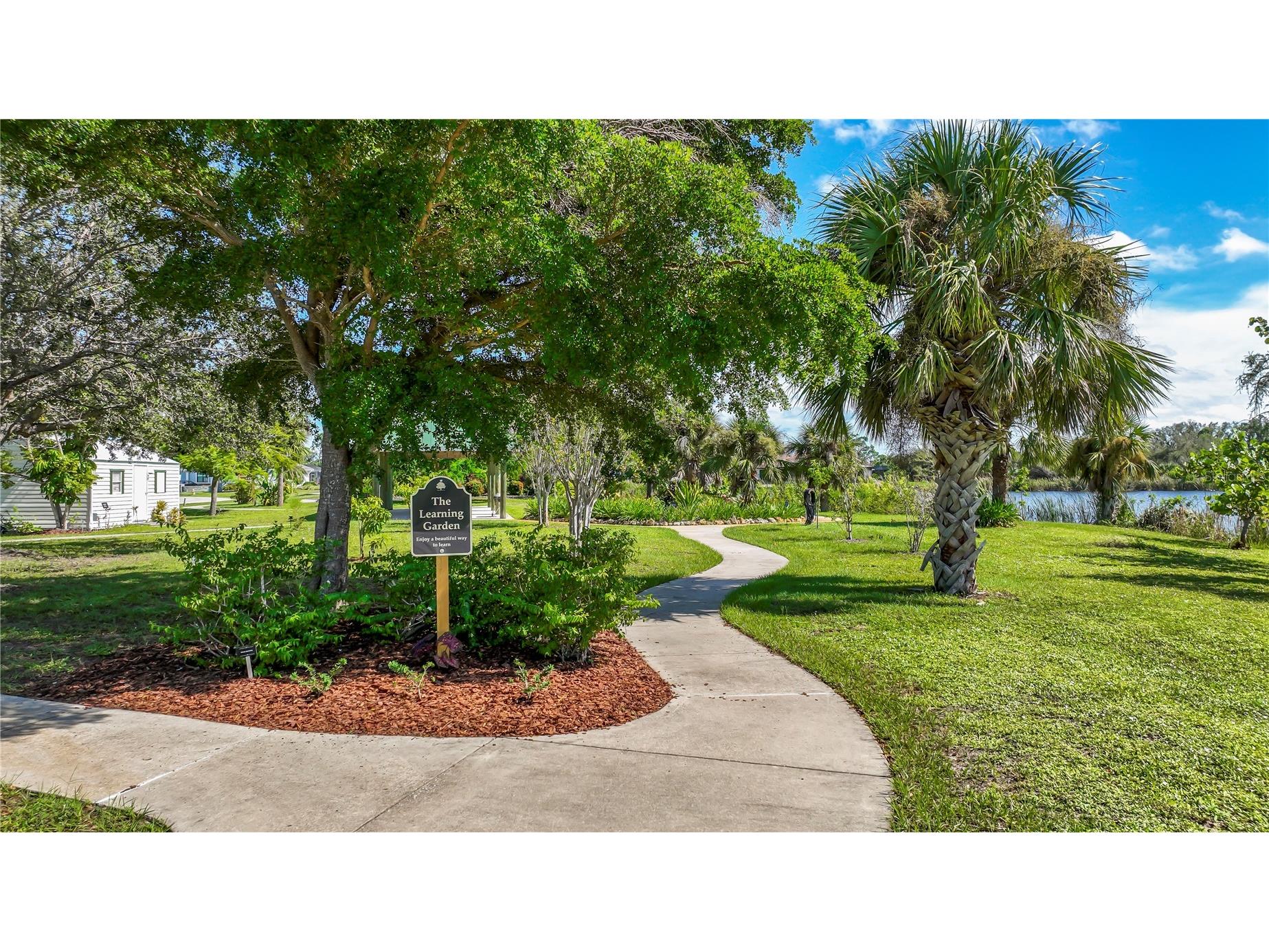 9357 Agate Street Port Charlotte FL 33981 C7523416 image4