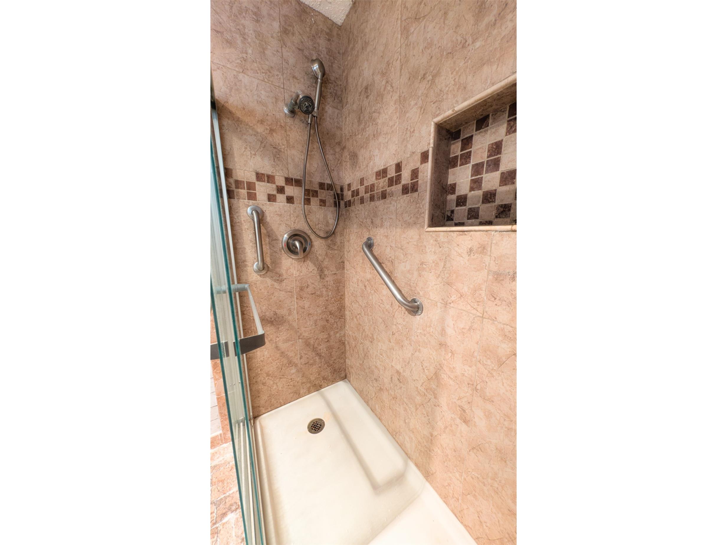 9357 SW 82nd Terrace #C Ocala FL 34481 O6373586 image16