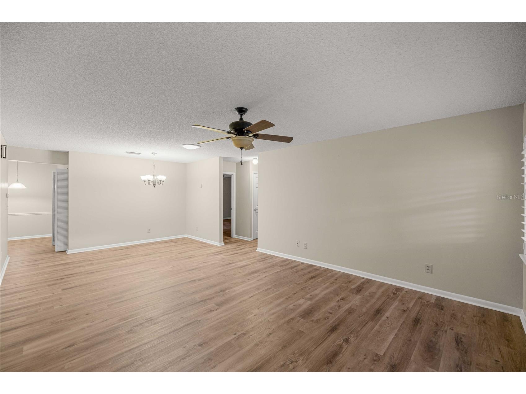 9357 SW 82nd Terrace #C Ocala FL 34481 OM724573 image5