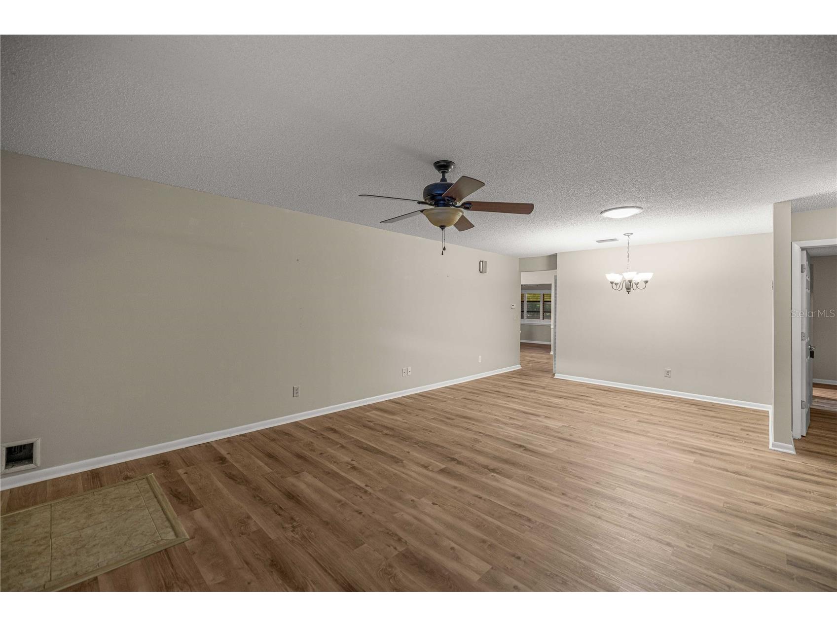 9357 SW 82nd Terrace #C Ocala FL 34481 OM724573 image6