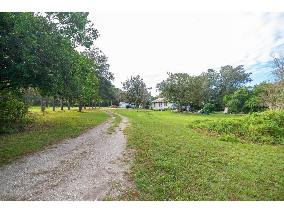 9358 Harney Road Thonotosassa FL 33592 T3421387 image4