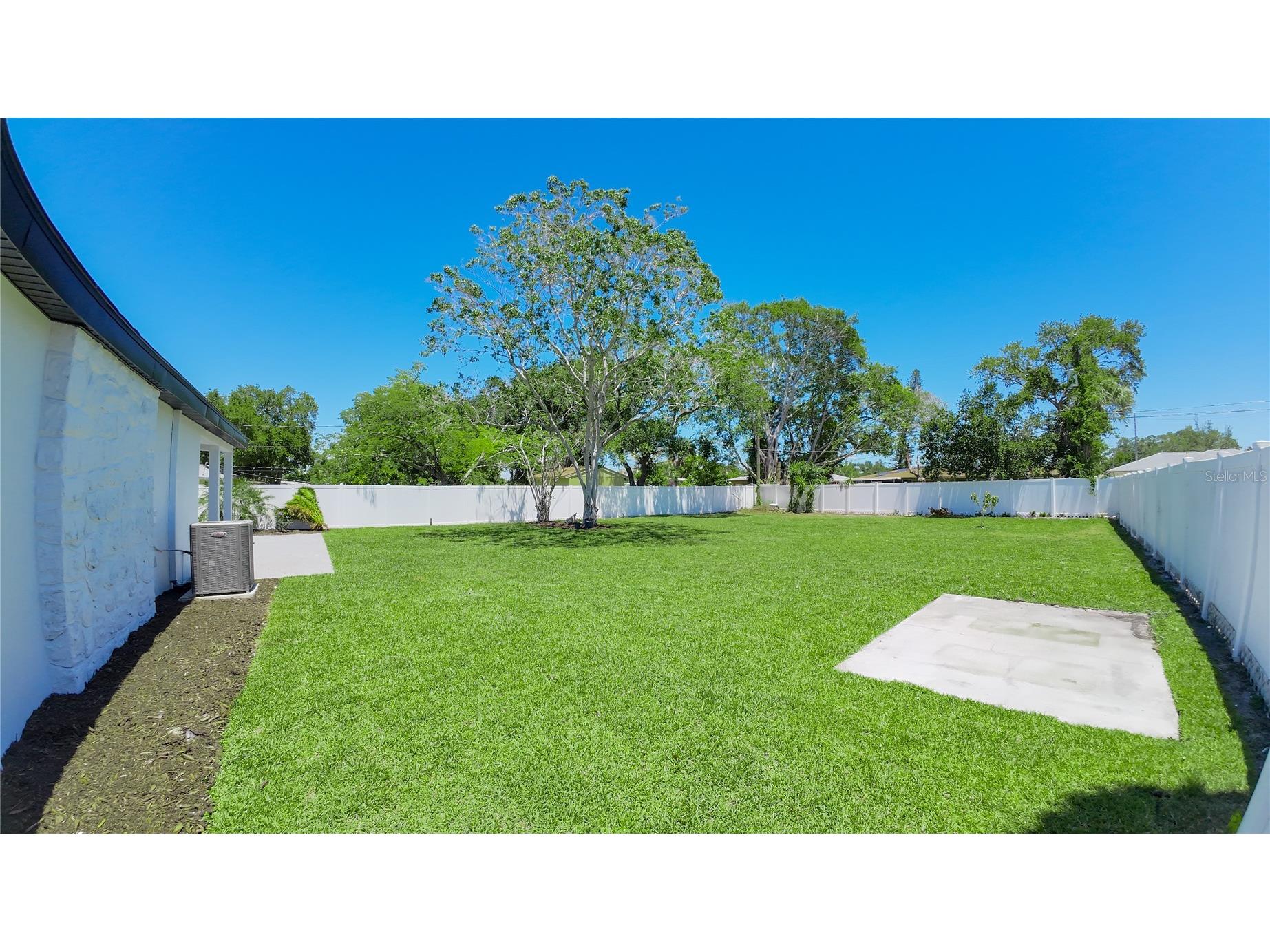 936 Alcazar Way S Saint Petersburg FL 33705 TB8503129 image10