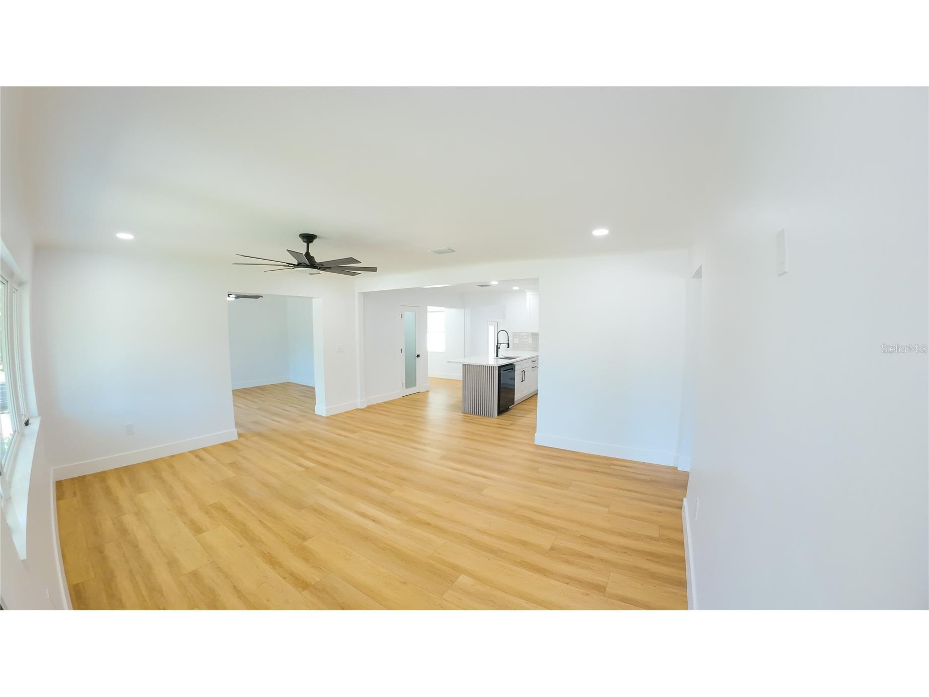 936 Alcazar Way S Saint Petersburg FL 33705 TB8503129 image14