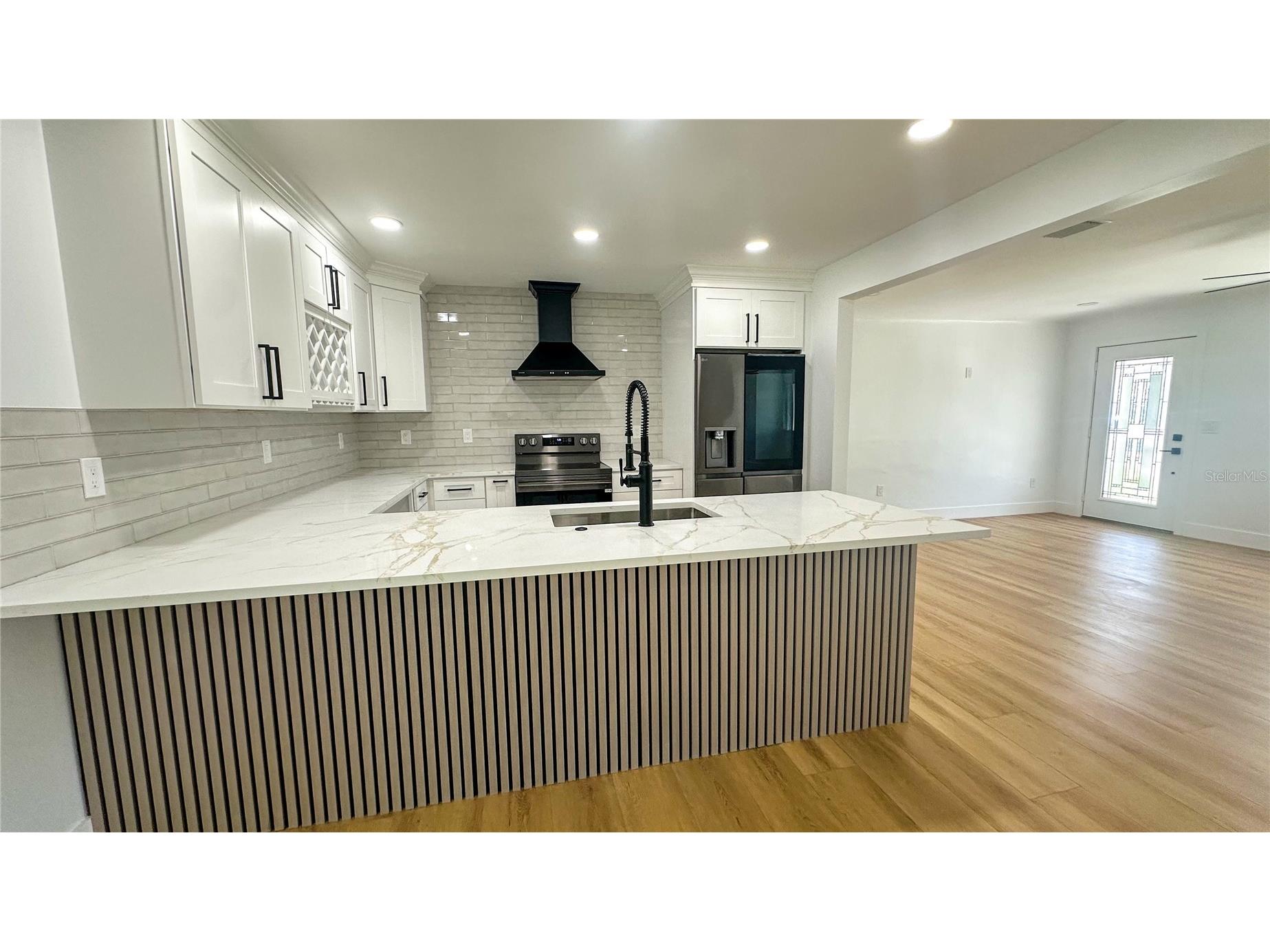 936 Alcazar Way S Saint Petersburg FL 33705 TB8503129 image17