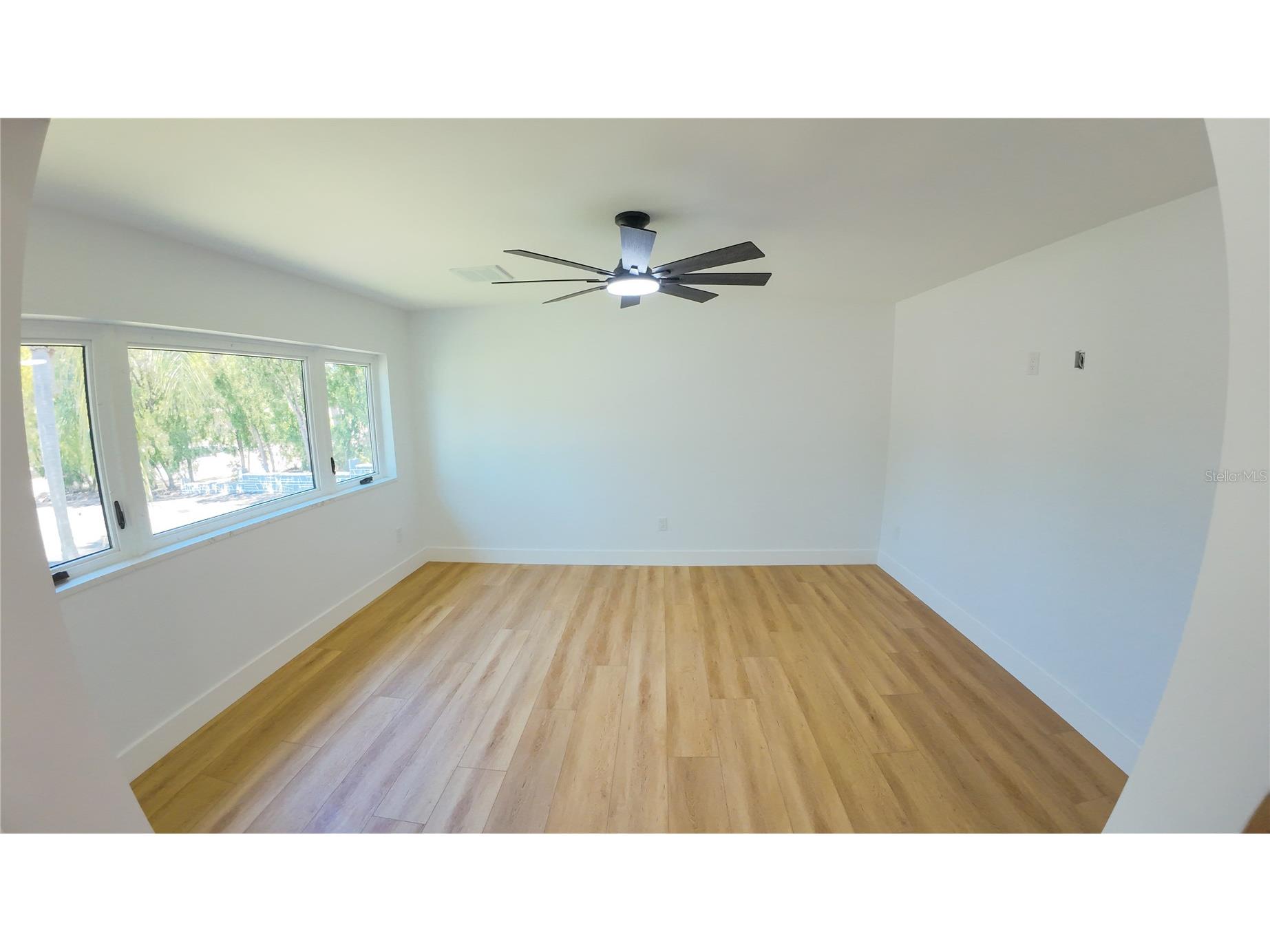 936 Alcazar Way S Saint Petersburg FL 33705 TB8503129 image19