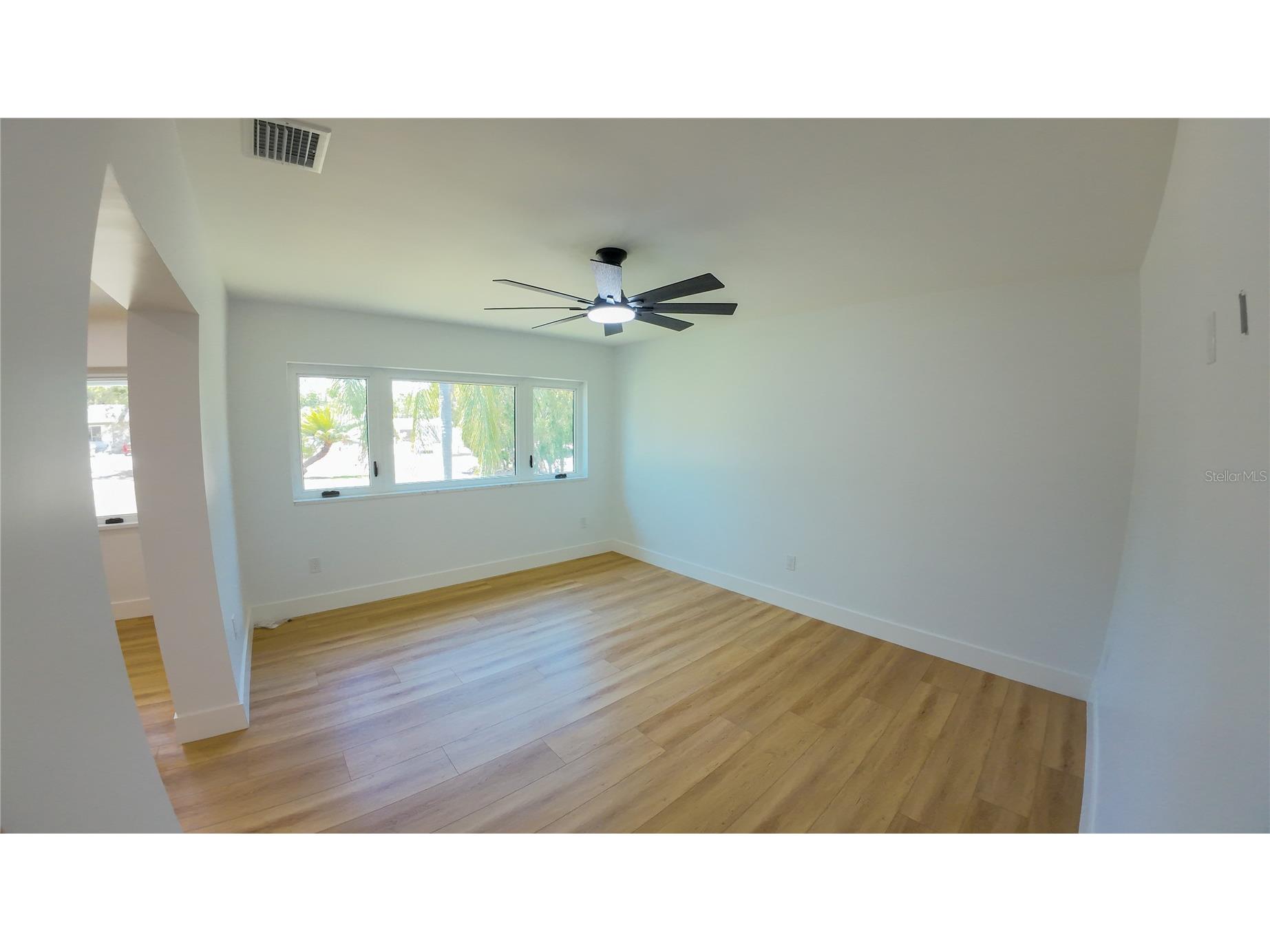 936 Alcazar Way S Saint Petersburg FL 33705 TB8503129 image24