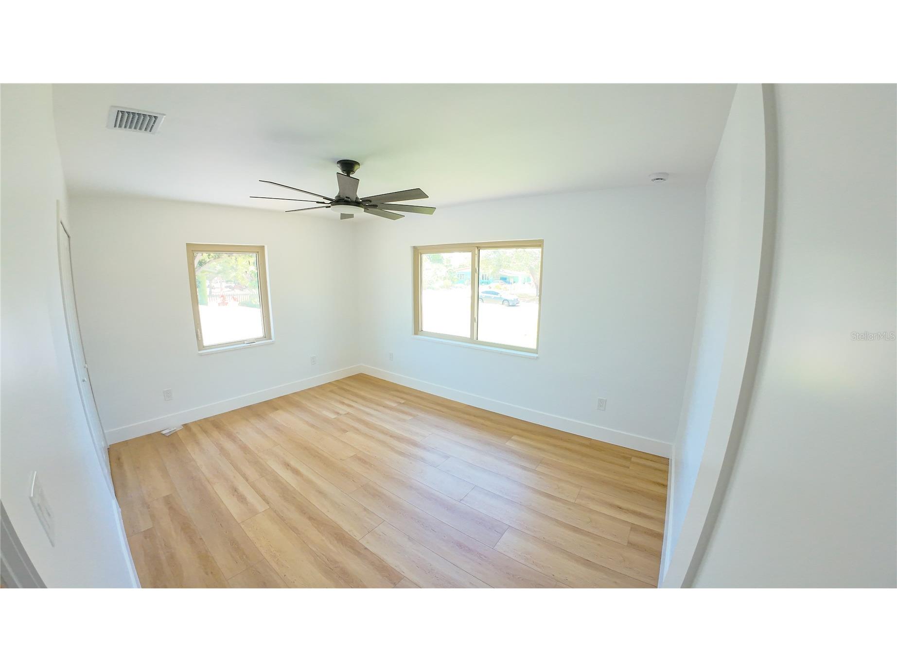 936 Alcazar Way S Saint Petersburg FL 33705 TB8503129 image31