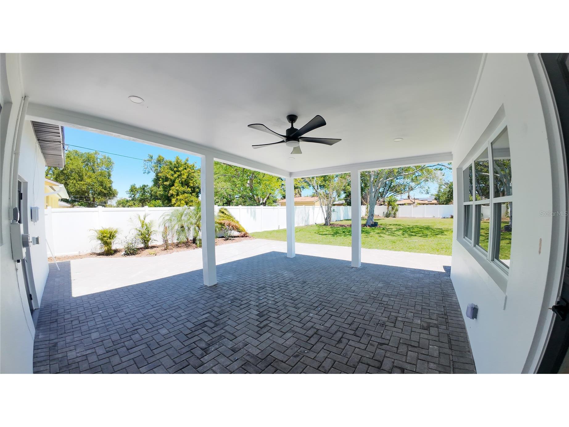 936 Alcazar Way S Saint Petersburg FL 33705 TB8503129 image8