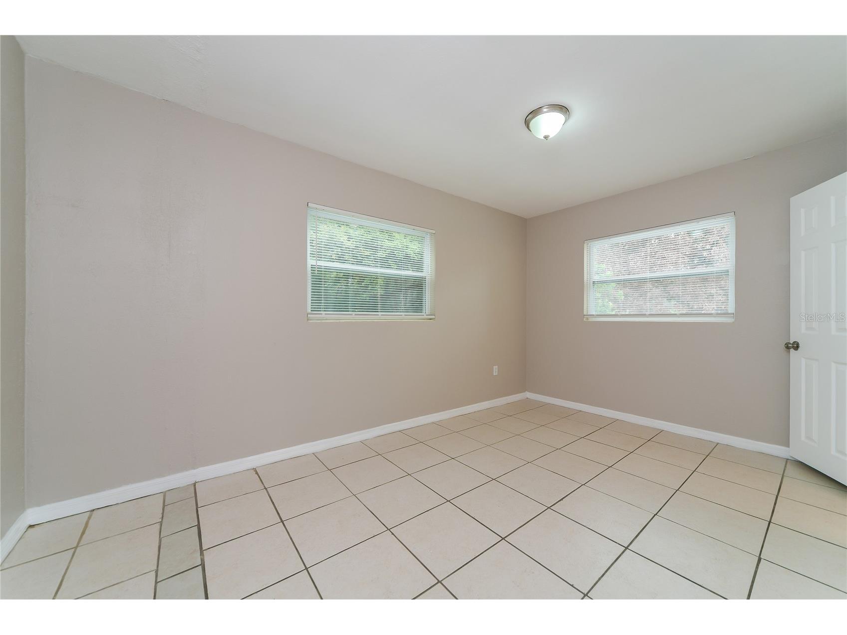936 Alecon Drive Orlando FL 32808 O6410639 image10