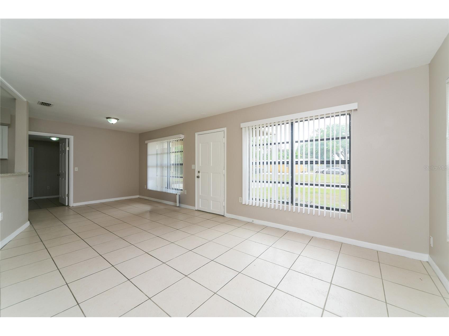 936 Alecon Drive Orlando FL 32808 O6410639 image3