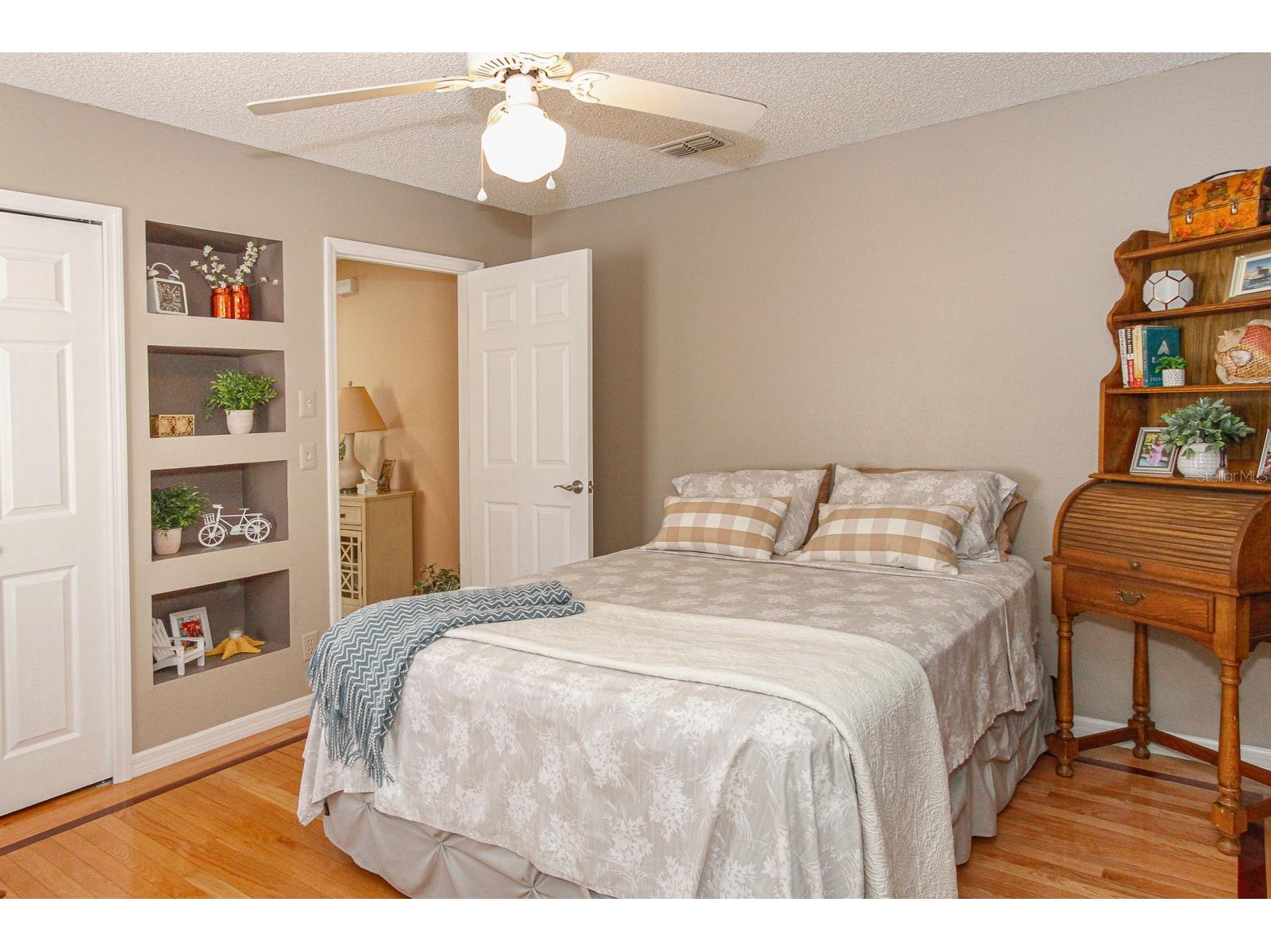 936 Galliton Way Palm Harbor FL 34684 TB8511689 image32